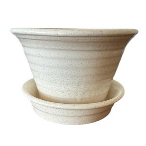 Vintage Pfaltzgraff flower pot with saucer